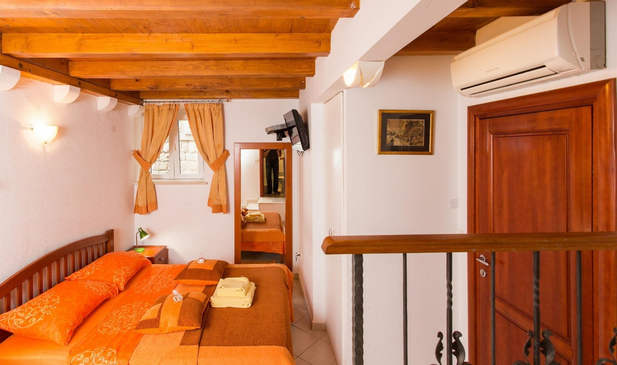 Apartments Ivana Dubrovnik Bagian luar foto