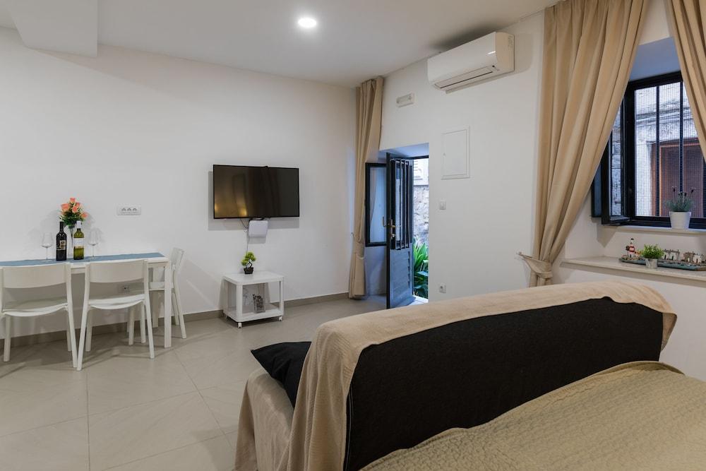 Apartments Ivana Dubrovnik Bagian luar foto